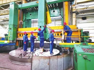 蘭州市各單位各部門統(tǒng)籌做好疫情防控與復產復工 落實防控措施 恢復生產經(jīng)營