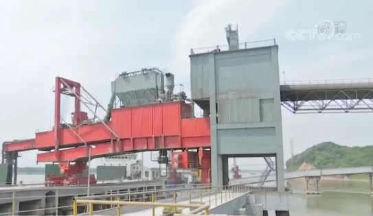 太瘋狂！水泥漲價(jià)幾輪，依舊排隊(duì)搶購(gòu)......發(fā)生了什么？