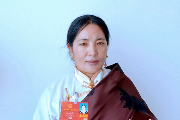 【代表委員說·醫(yī)療】旦正草代表：建議加大對(duì)基層醫(yī)療人才、物資支持力度