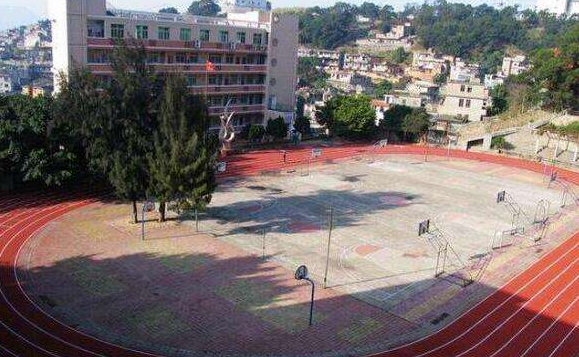 蘭州四城區(qū)初一新生7月23日去對(duì)口學(xué)?？窗?>
        </a><em>蘭州四城區(qū)初一新生7月23日去對(duì)口學(xué)?？窗?/em></li>
    <li><a  target=