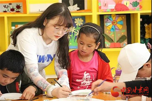 關愛山區(qū)的孩子 西北師大學子在東鄉(xiāng)、會寧開展體育美育浸潤行動活動