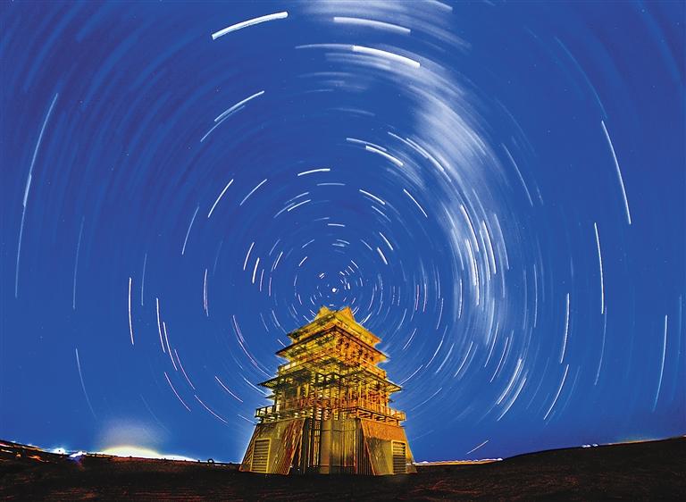 蘇武沙漠大景區(qū) 觀星小鎮(zhèn)奇幻無(wú)比