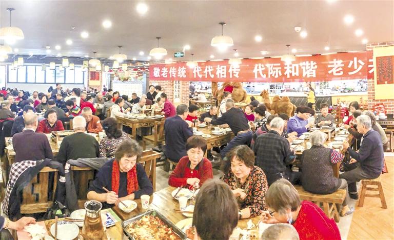 孝滿金城、德潤人心 蘭州市舉辦第六屆千叟宴感恩活動