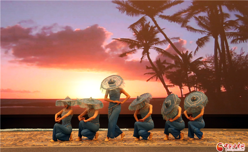 “暖冬遇見北?！背鞘型平橄盗谢顒幼哌M(jìn)蘭州