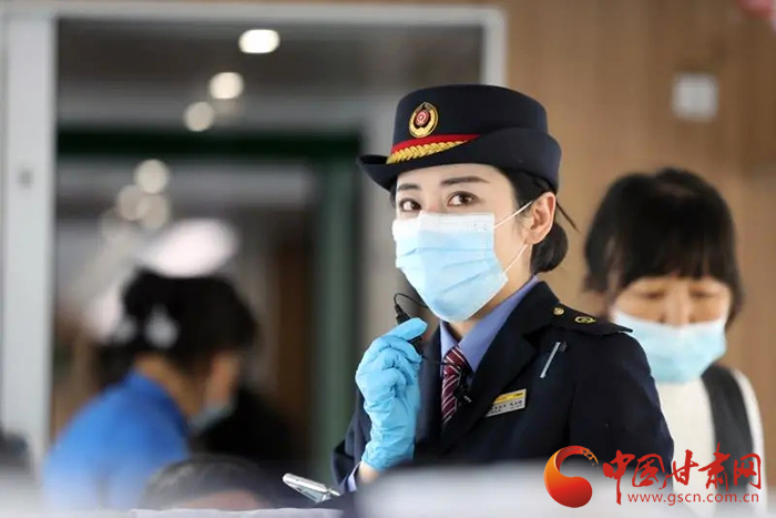 農(nóng)歷小年火車票今起開搶！這些信息你要知道