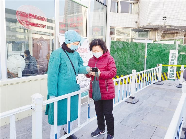 智能生活下，老年人的“數(shù)字鴻溝”如何跨越？