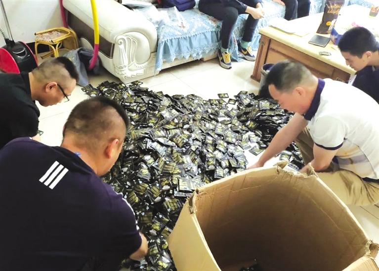 “減肥咖啡”竟含違禁藥 蘭州警方破獲特大網(wǎng)絡(luò)生產(chǎn)、銷售有毒、有害食品案